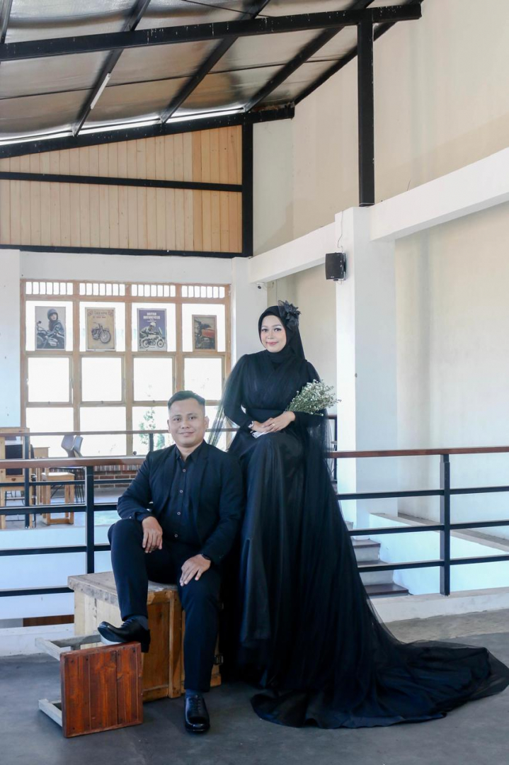 https://mutiayudi.webnikah.com/dirmember/00000027/kitamenikah/photo-265860-311735-l-202409250833.jpg