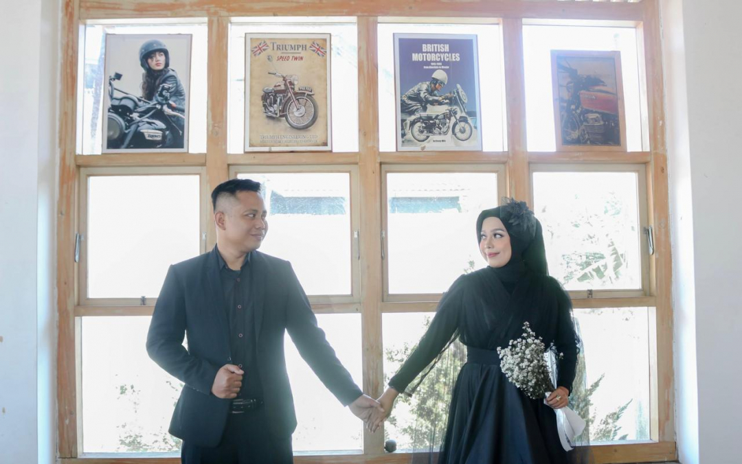 https://mutiayudi.webnikah.com/dirmember/00000027/kitamenikah/photo-265860-311737-l-202409250834.jpg
